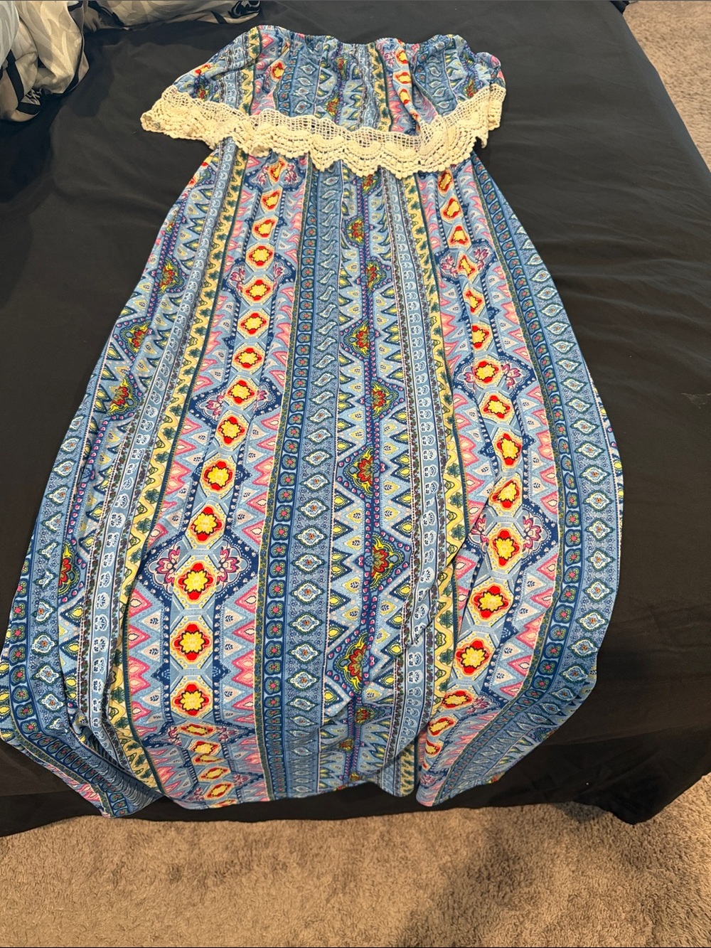 Rue21 Blue Printed Strapless Tube Dress with Crochet Trim